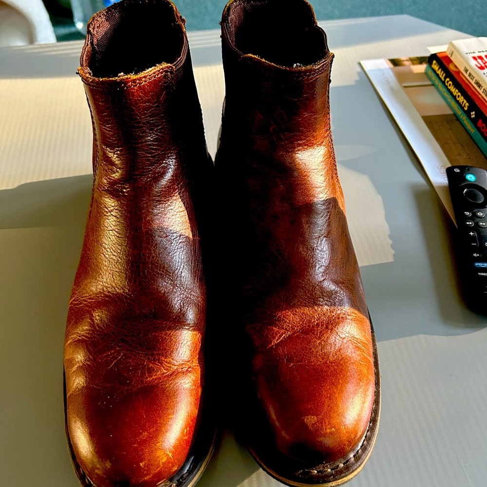 Men's Brown Leather Harley Davidson boots size 10M